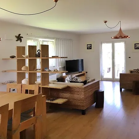 Parenzo 150mt Dal Mare 8min Piedi Dal Centro * Πόρετς