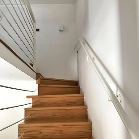 Parenzo 150mt Dal Mare 8min Piedi Dal Centro *