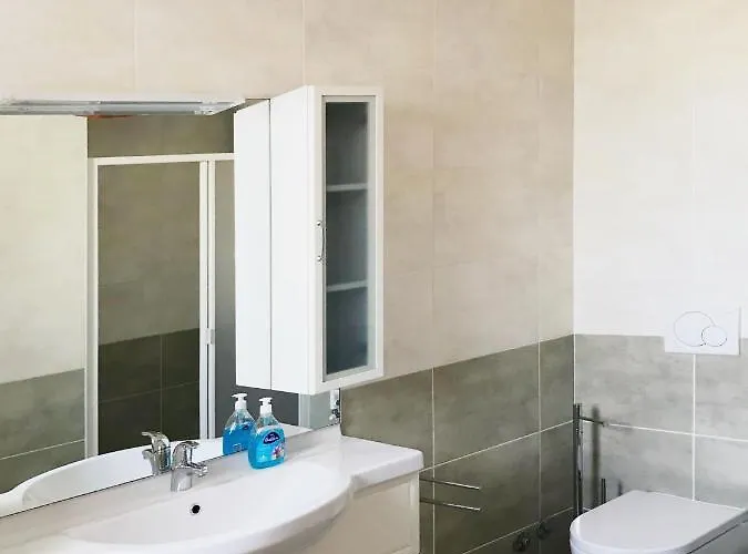 Parenzo 150mt Dal Mare 8min Piedi Dal Centro *