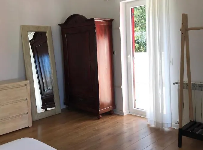 Parenzo 150mt Dal Mare 8min Piedi Dal Centro Vila *