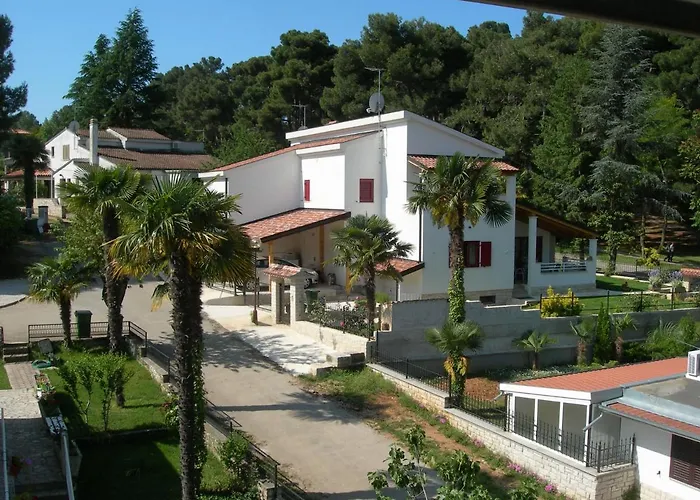 Parenzo 150mt Dal Mare 8min Piedi Dal Centro 빌라 포레치