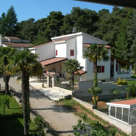 Parenzo 150mt Dal Mare 8min Piedi Dal Centro Villa Poreč